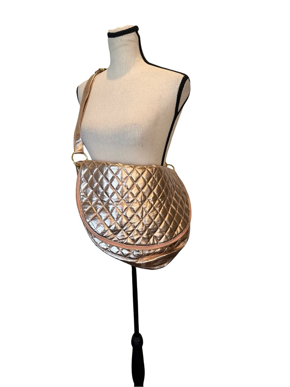 Amrita Singh Metallic Quilted Saddle Crossbody - Rose Gold